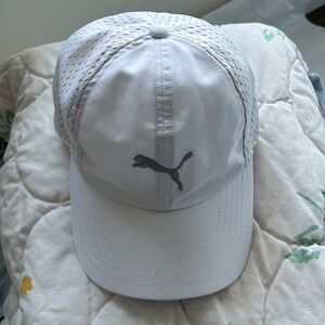 Puma White and Gray Golf Cap with Black Logo Tag